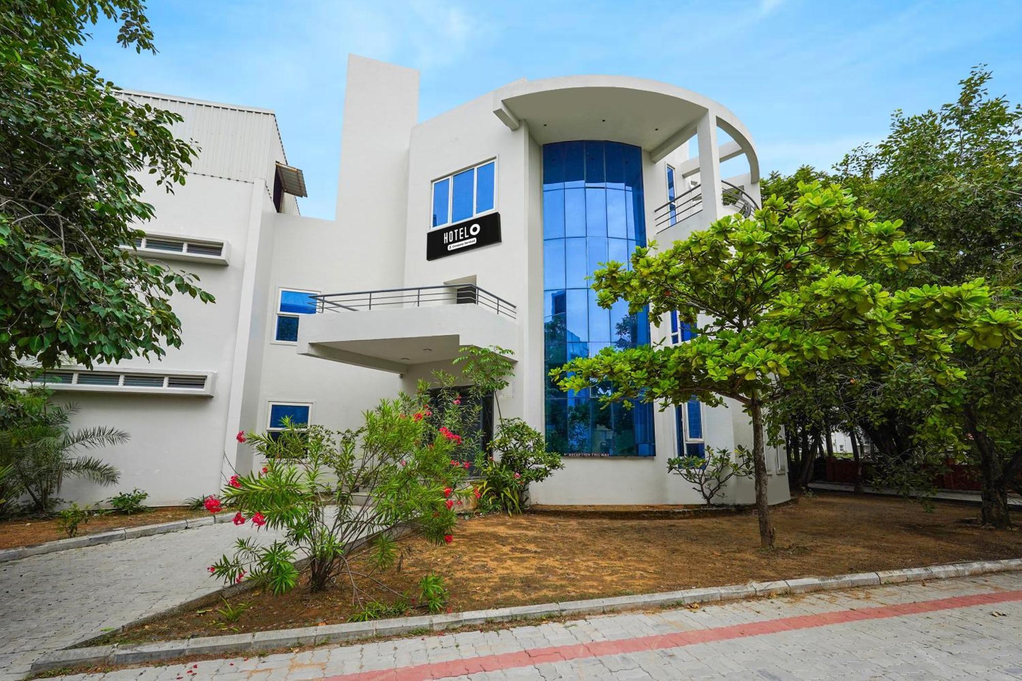 Super O Ecr Near Nemmeli Formerly Gvs Homes 4* Chennai